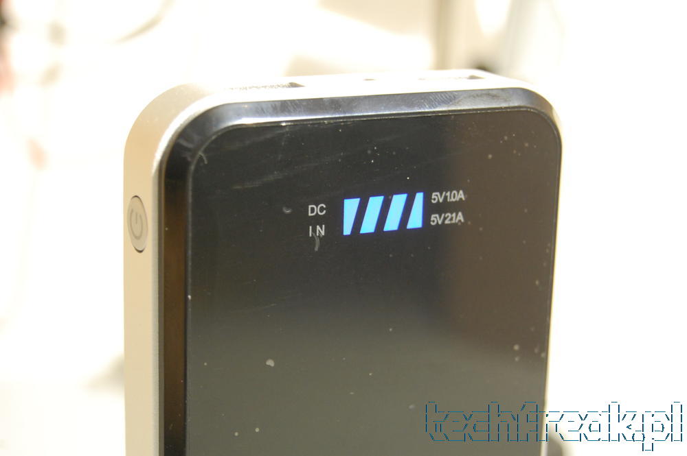 techfreak_omega_powerbank_10000mah_11_1