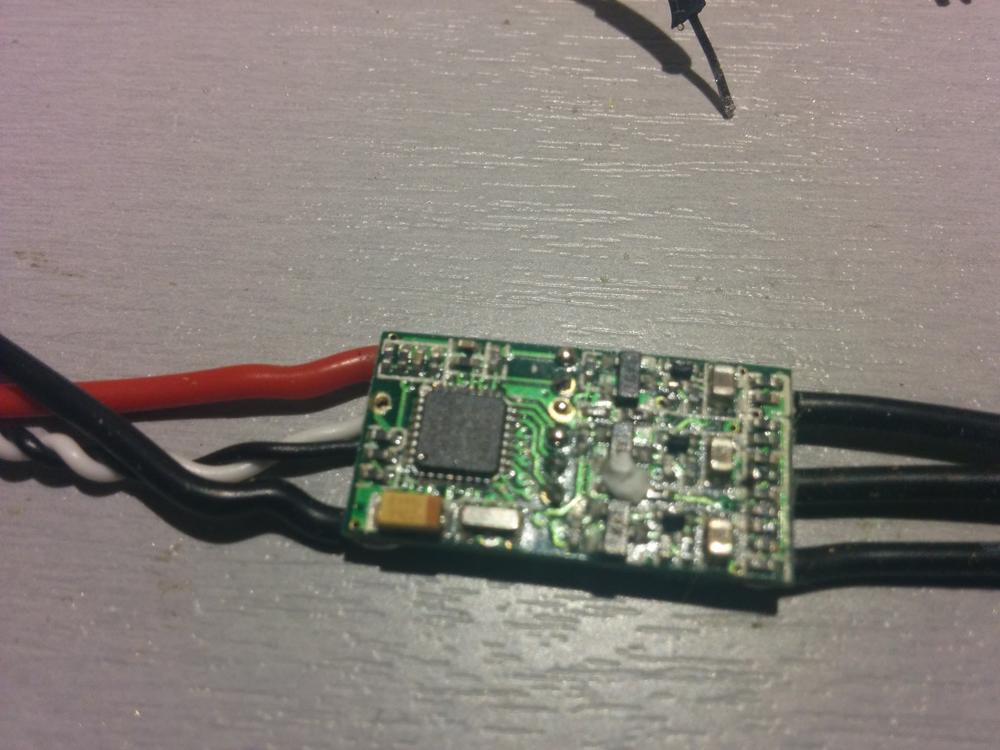 0-2_echfreak_blheli_13_DYS_SN20A_SN16A_USBASP_1wire_flash
