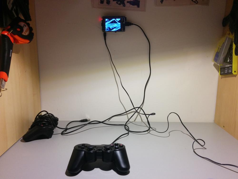 1_techfreak_retropie_tft_2.8_320x240_raspberryPI2_