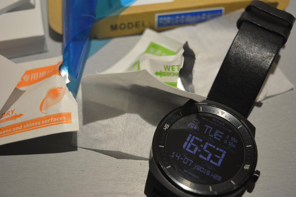 12_techfreak_LG_G_Watch_R_W110_Tempered_Glass_