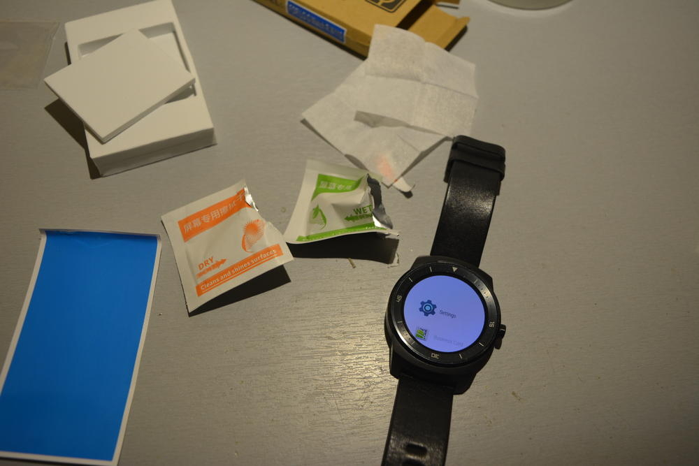 9_techfreak_LG_G_Watch_R_W110_Tempered_Glass_