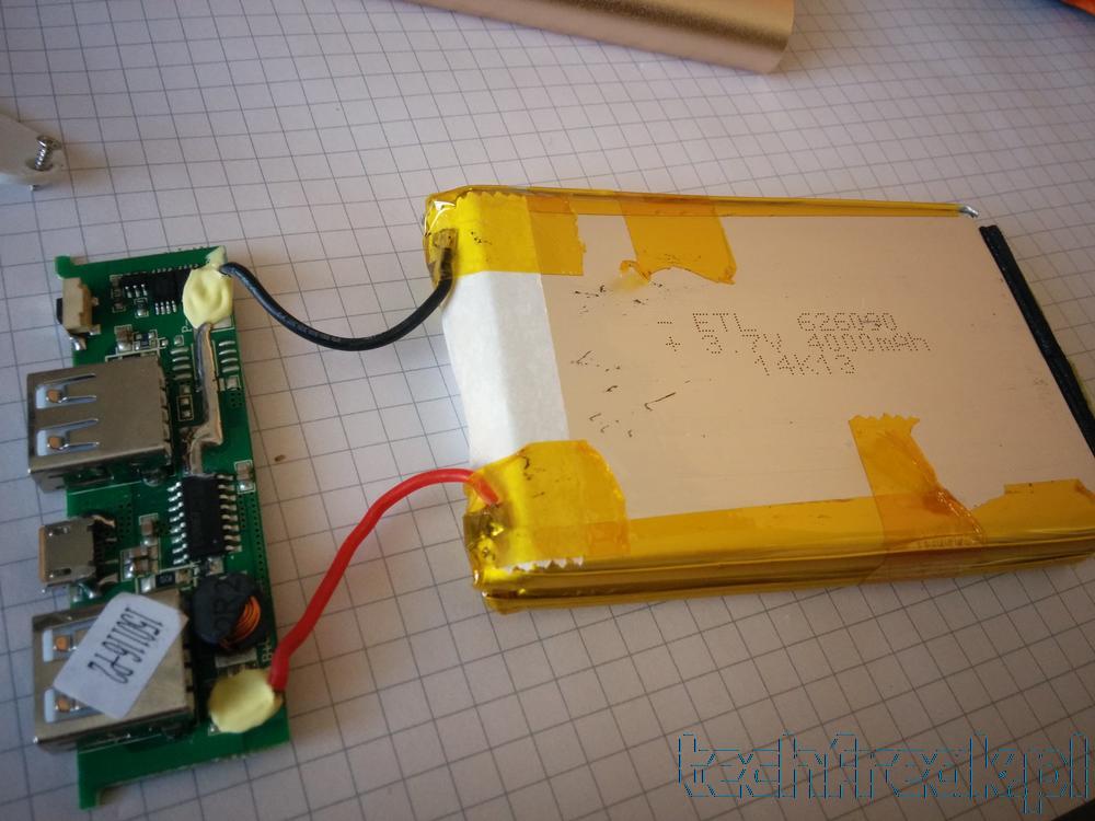 techfreak_Power_Bank_Green_Cell_PB36_8000_3