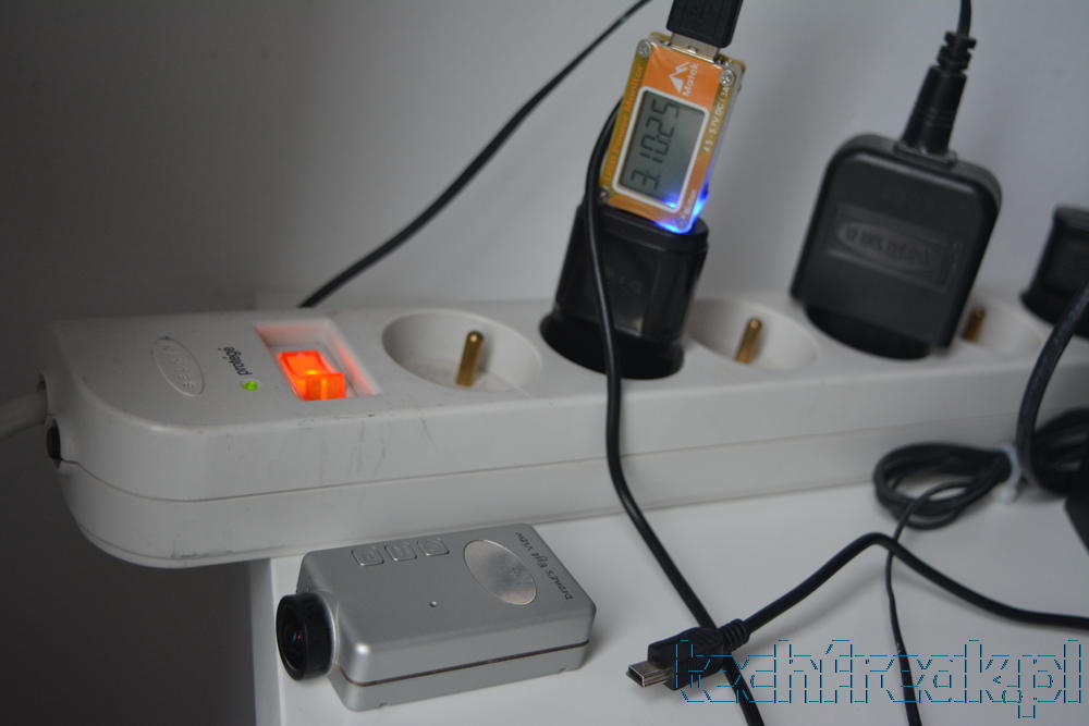 techfreak_runcam_hd_review_recenzja_kamera_fpv_charging_2
