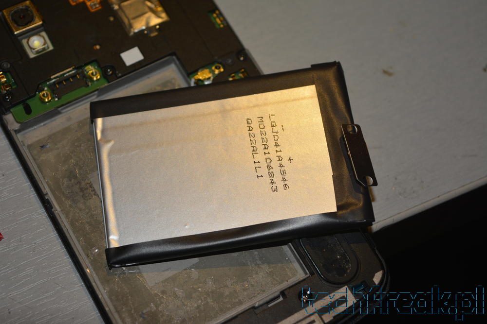 techfreak-lg-nexus-4-bateria-spuchla-nowa-0