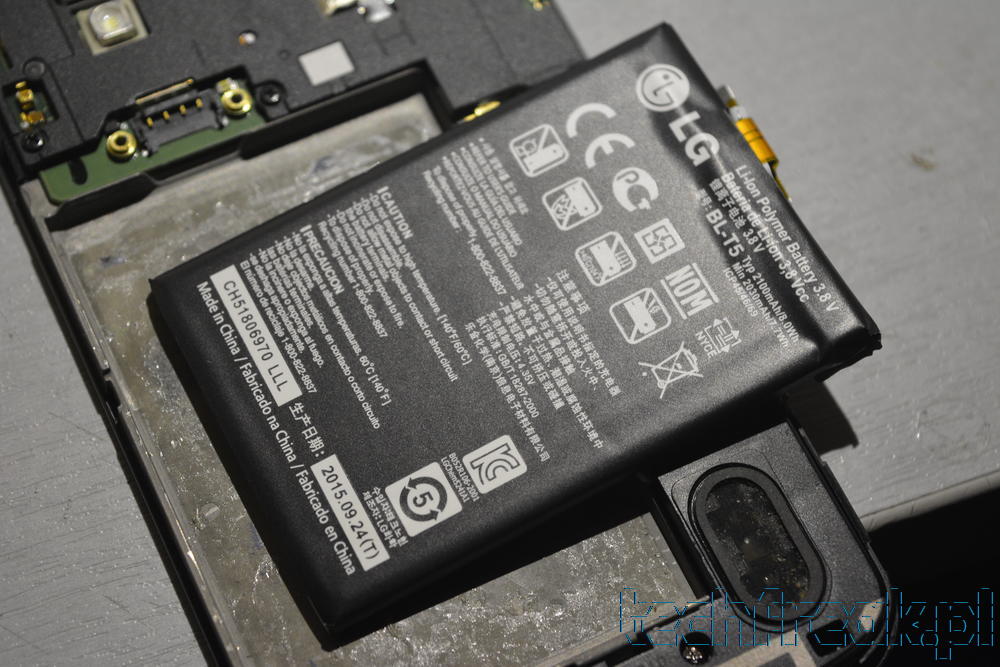 techfreak-lg-nexus-4-bateria-spuchla-nowa-1