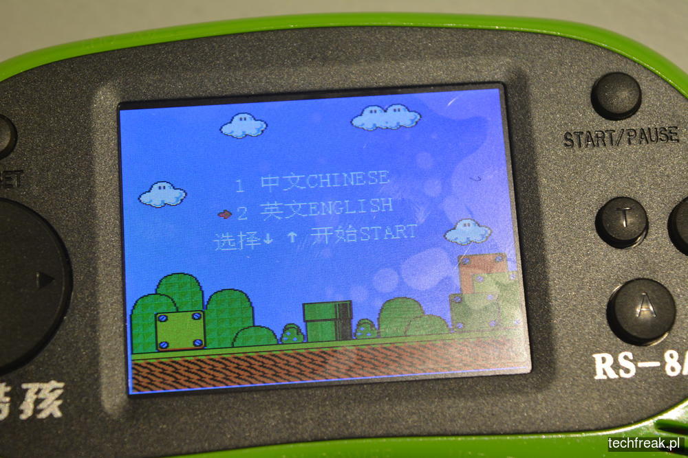 techfreakpl-hand-held-game-console-rs-8-36