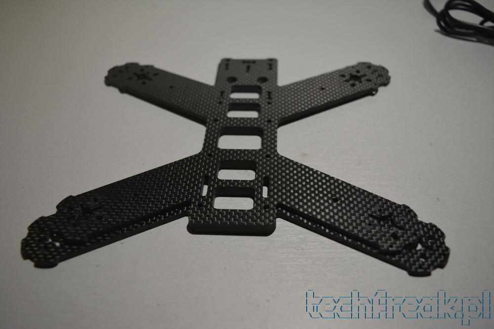 techfreak-Lisam-LS-180-FPV-quadcopter-matek-PDB-3